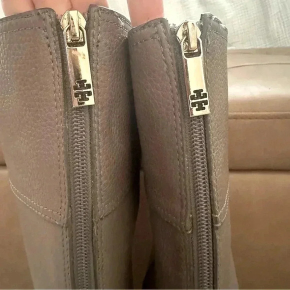 Tory Burch Jenna Zip Back knee-high boots Grey/Taupe Pebbled Leather Size 8 EUC - Picture 14 of 16